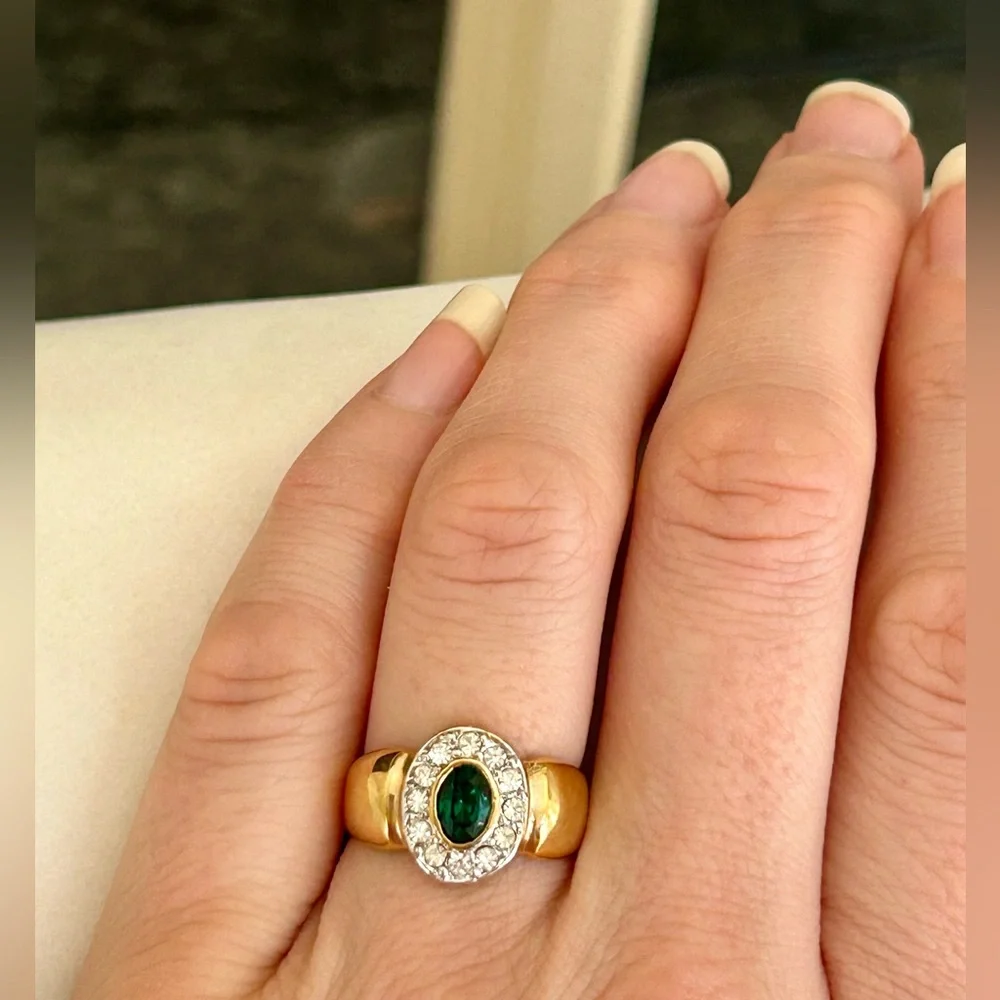 Swarovski Crystals 18K Gold Plated Vintage Designer Ring